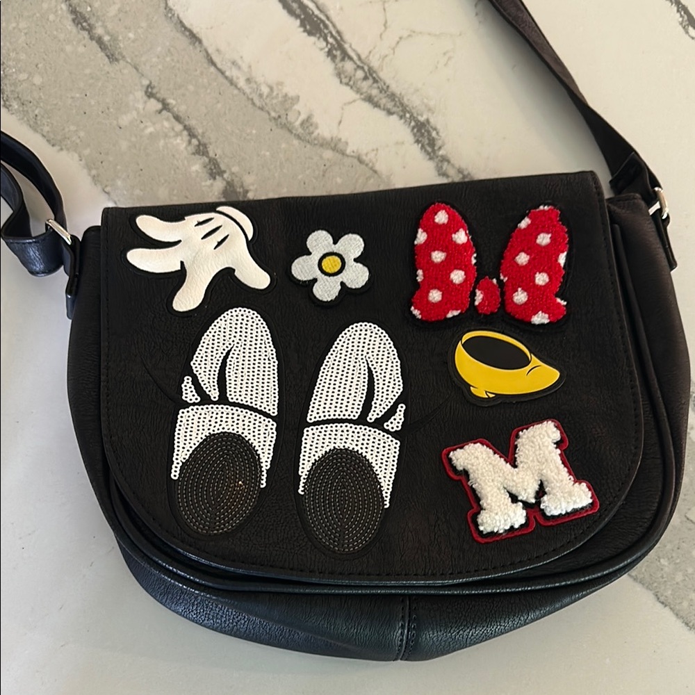 Loungefly Minnie Mouse bag